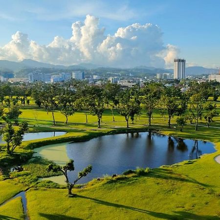 Dreamy 2Br Condo, With A Golf Course View Cebu Екстериор снимка