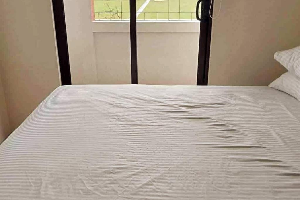 Dreamy 2Br Condo, With A Golf Course View Cebu Екстериор снимка