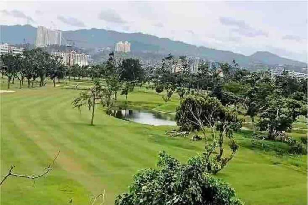 Dreamy 2Br Condo, With A Golf Course View Cebu Екстериор снимка